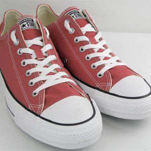 Converse Unisex Low Top Chuck Taylor All Star Shoe